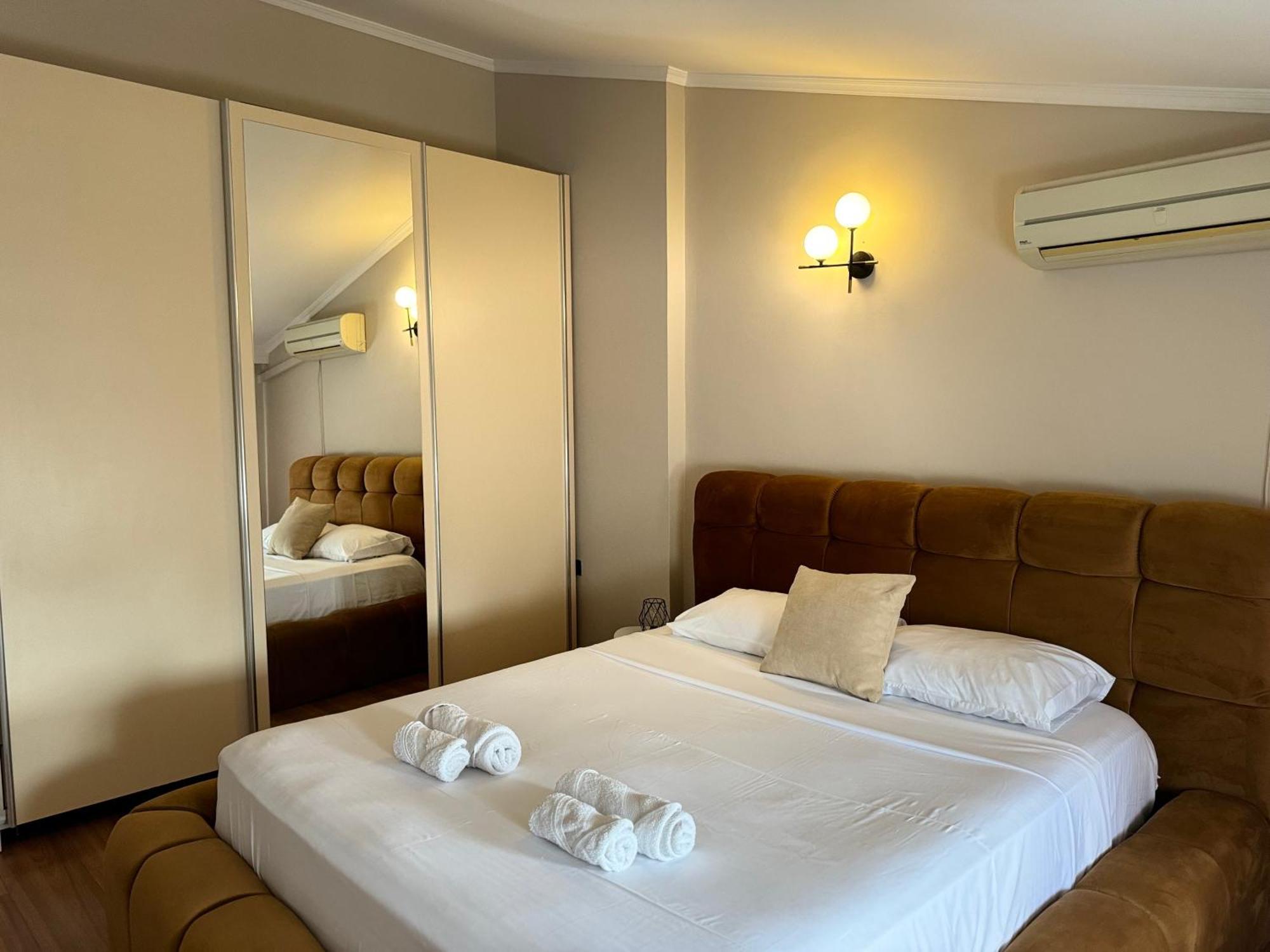 Golden Dublex Tirana Apartman Kültér fotó