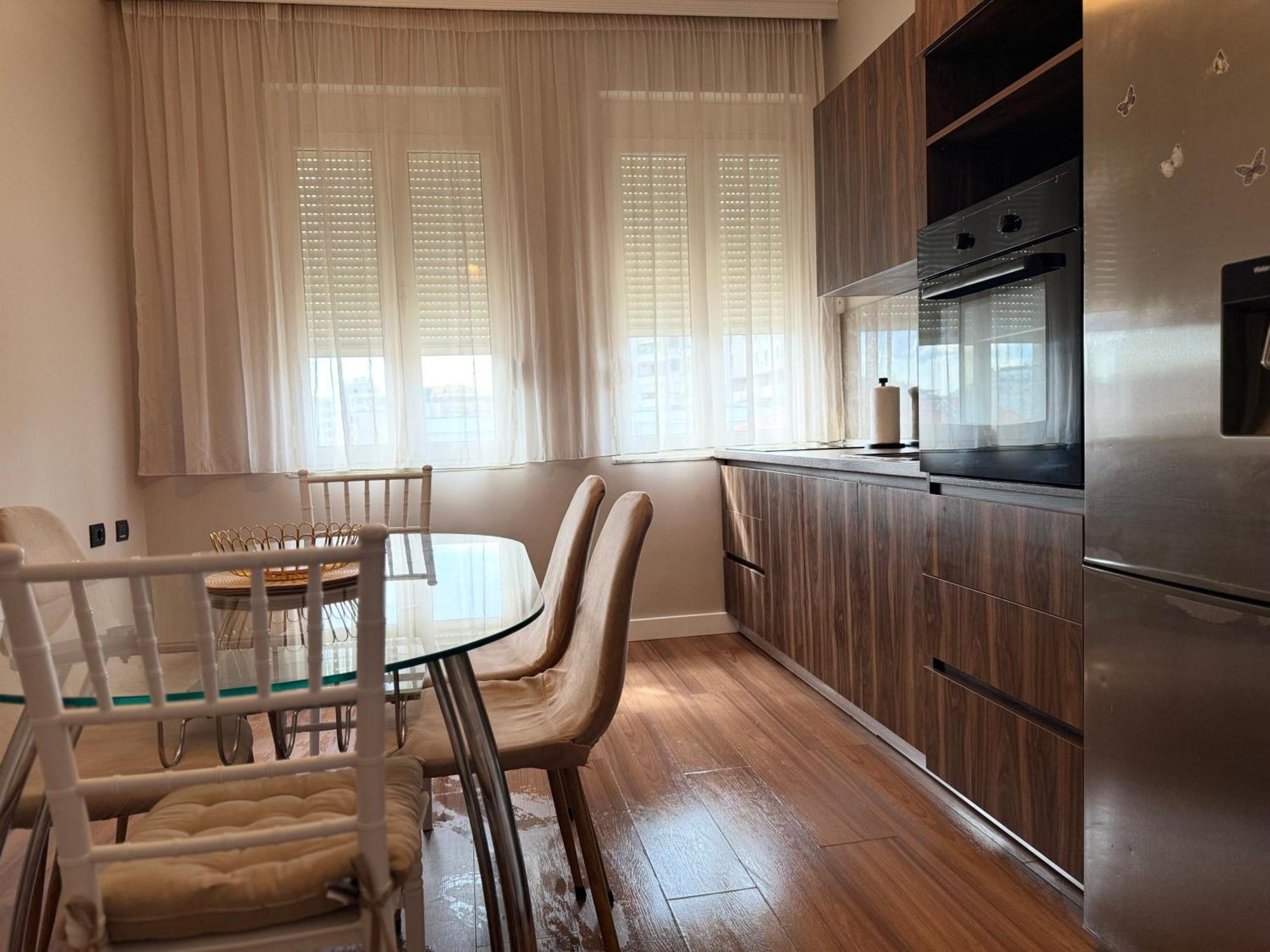 Golden Dublex Tirana Apartman Kültér fotó