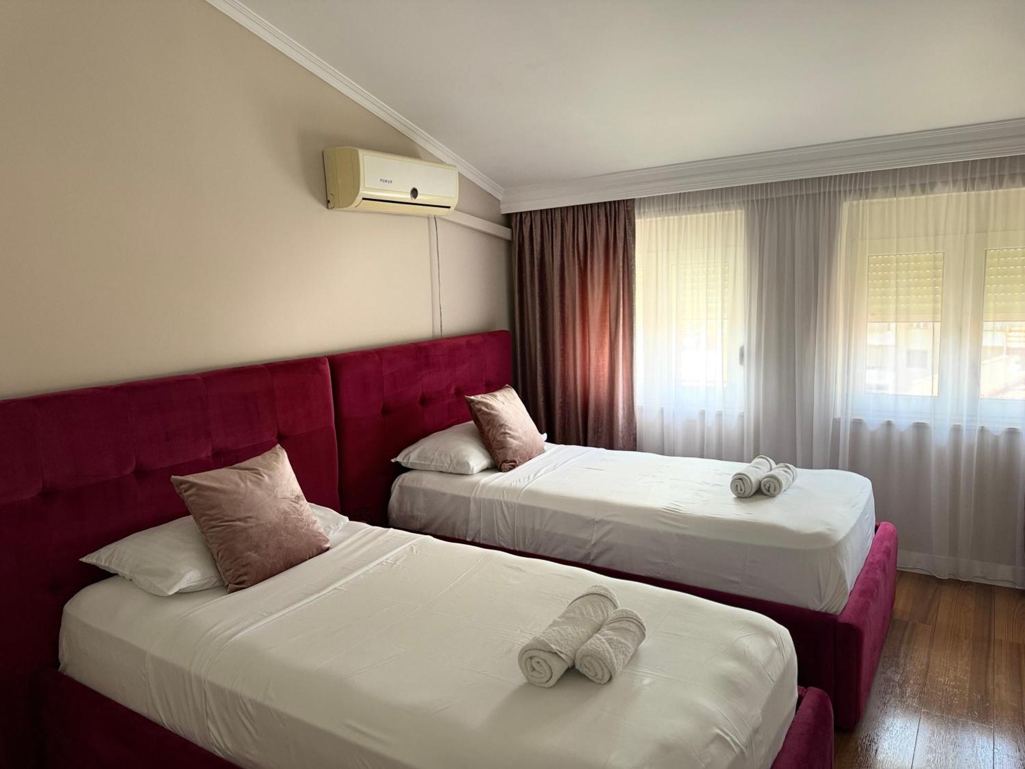 Golden Dublex Tirana Apartman Kültér fotó