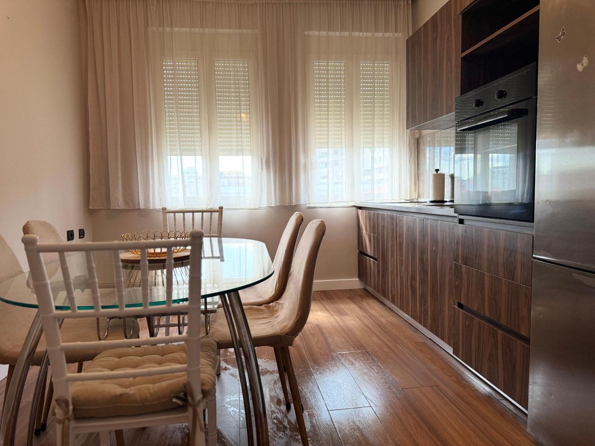 Golden Dublex Tirana Apartman Kültér fotó